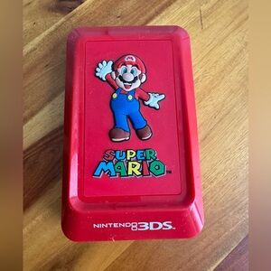 Nintendo 3DS hard vault Super Mario case